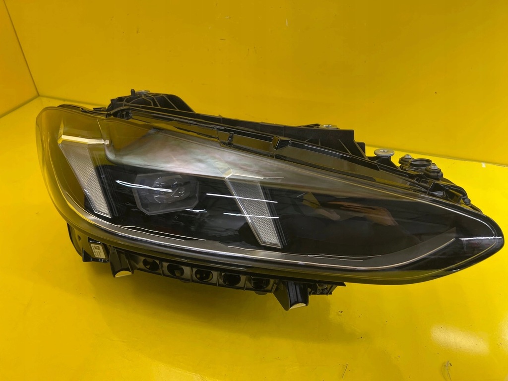 фото №1, Лампа правая bmw 4 g22 g23 g26 lift lci led 5a3b2f8-06