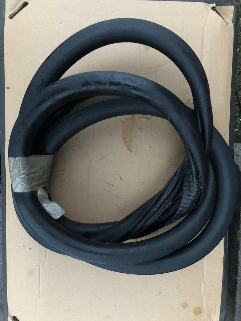 фото №2, Прокладка двері задня права ліва ds3 crossback