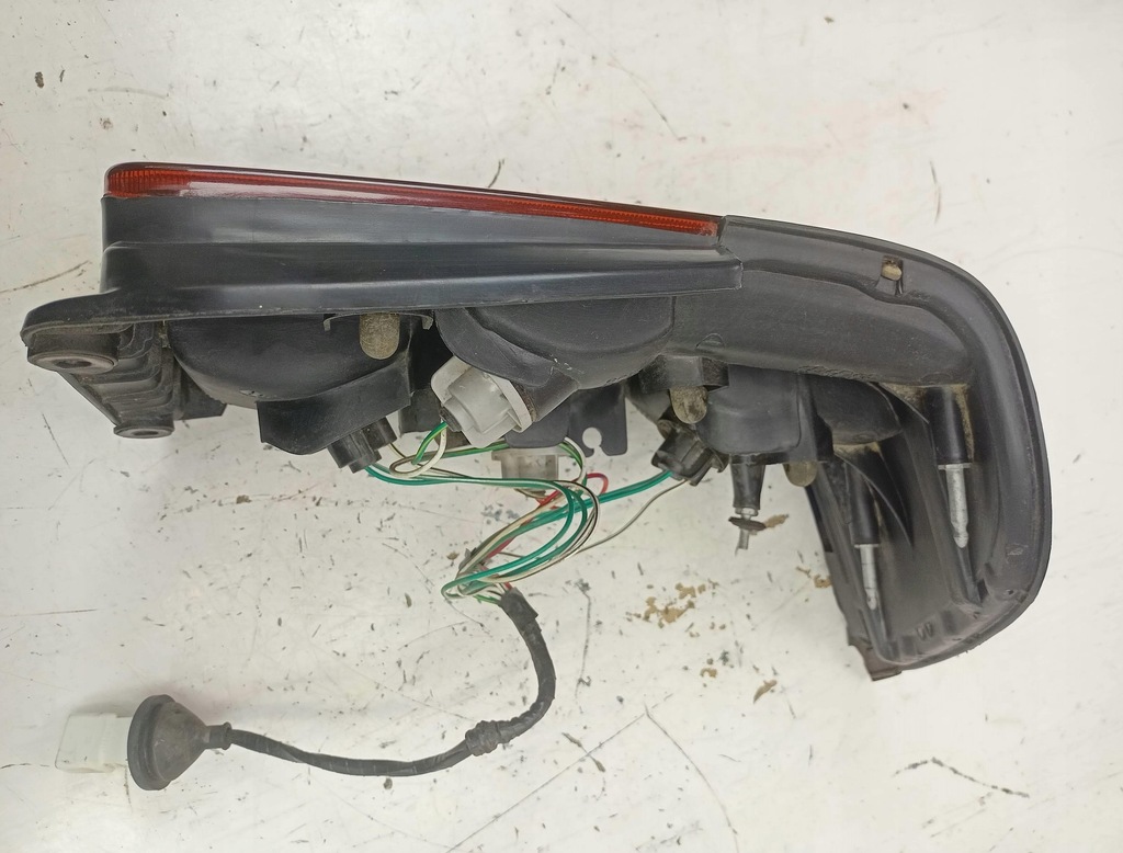 фото №7, Лампа левая задняя toyota corolla 1.4 xl