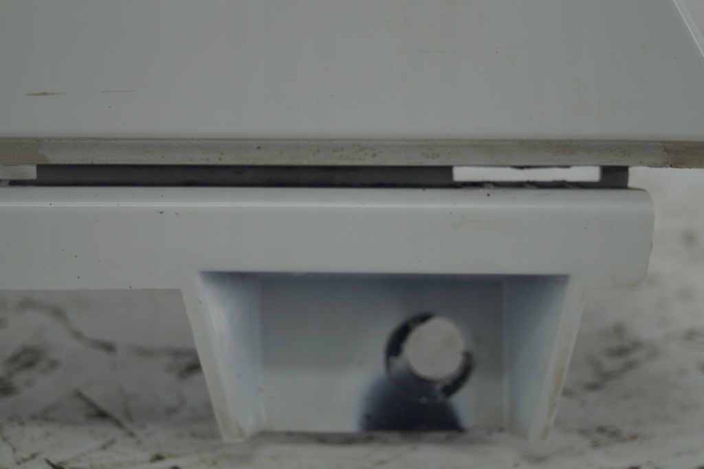 фото №6, Крила обшивка впуск правий задня audi r8 420 ly9c