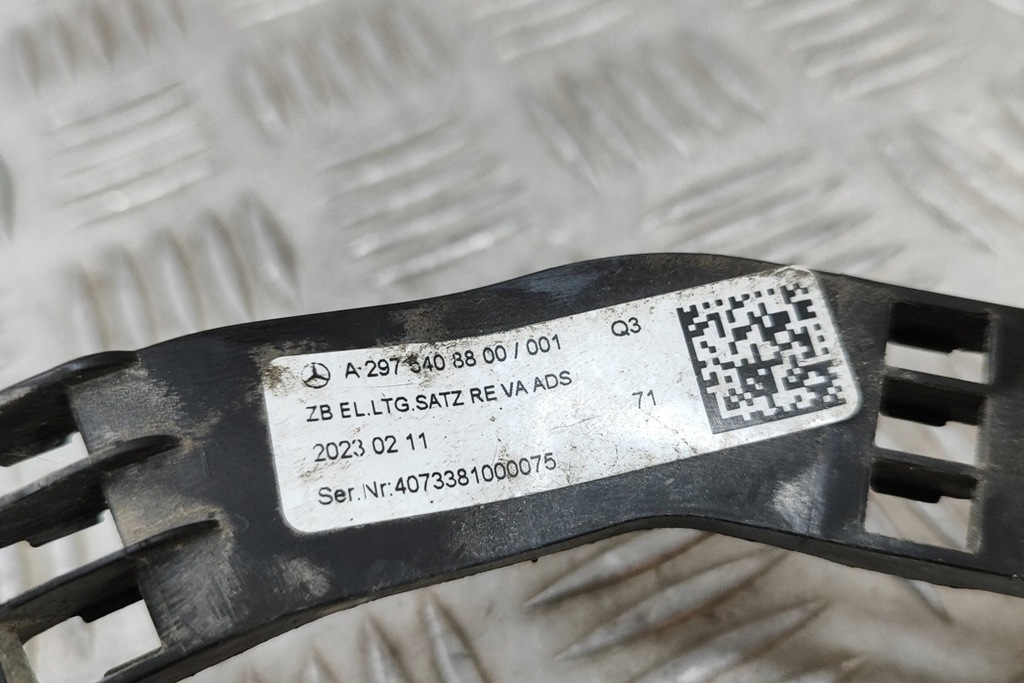 фото №6, Mercedes-benz eqs v297 кронштейн трубопровід підвіска пневматичний перед pr