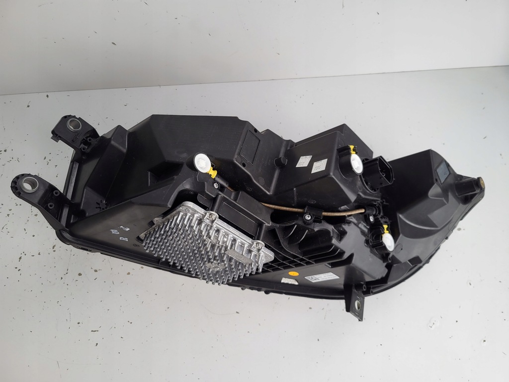 фото №7, Лампа права перед jaguar i-pace i pace x590 mid usa j9d3-13w029-fa