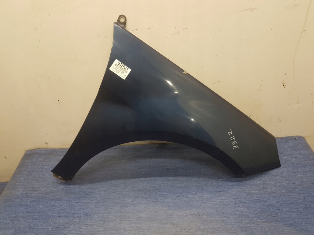 фото №1, Mercedes b180 w245 крила перед правий 240