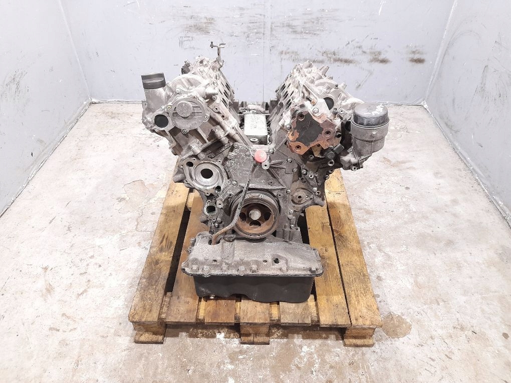 фото №1, Двигатель mercedes-benz ml w164 6420103302