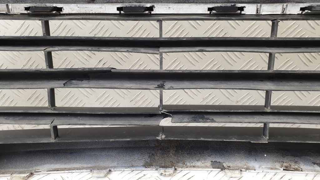 фото №13, Vw caddy 2k5 бампер перед передний