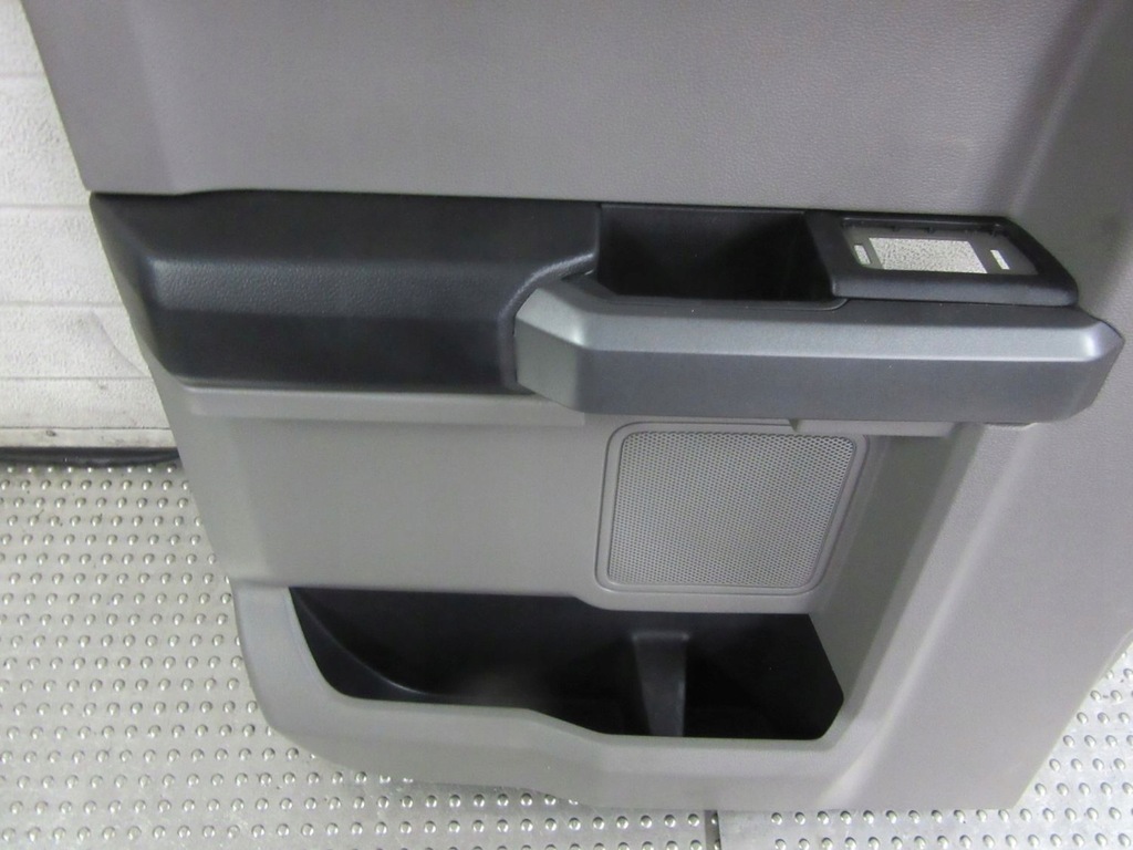 фото №6, Ford f150 2017 обшивка дверь правый левый задняя