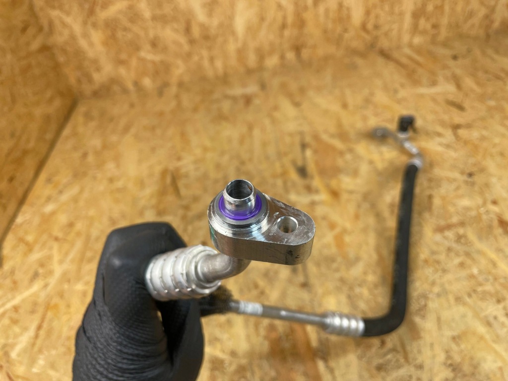 Патрубок трубка шланг кондиціонера mercedes eqe w295 a2978304603 Доставка