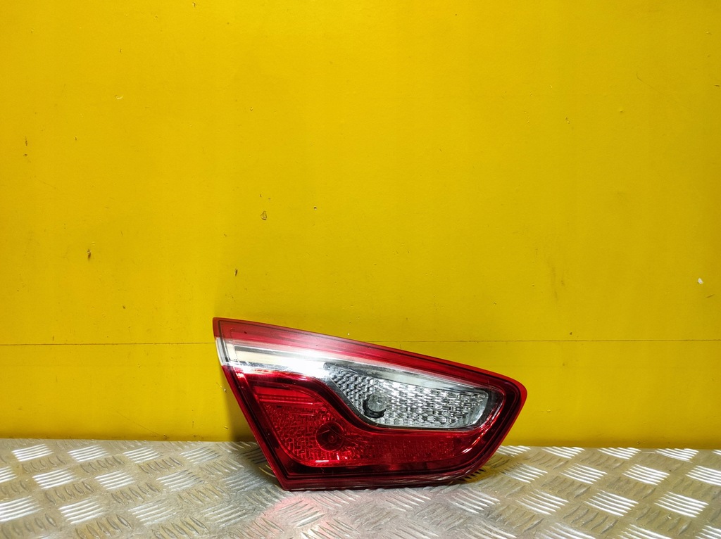 фото №1, Chevrolet cruze hb 2017-2019 лампа крышки задняя l usa