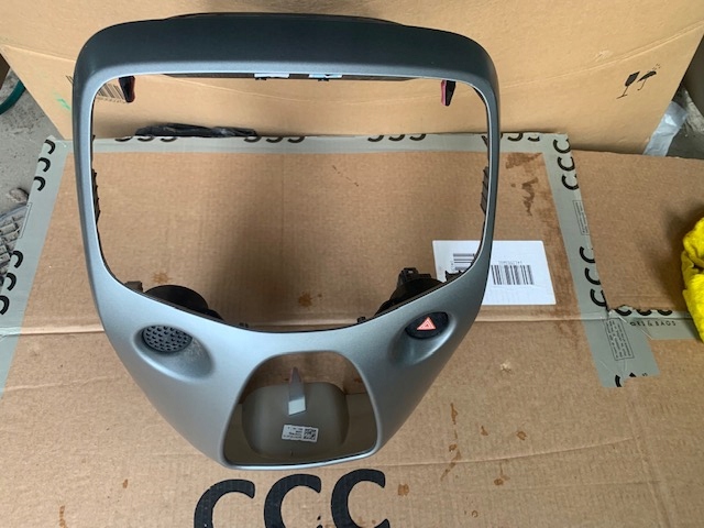 фото №3, Рамка радіо радіо citroen c1 peugeot 108