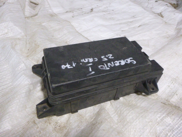 фото №1, Sorento коробка предохранителей 91161-3e011