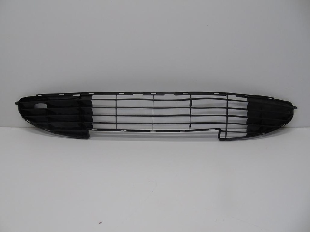 фото №1, Решётка решётка радиатора бампера середина перед peugeot 206