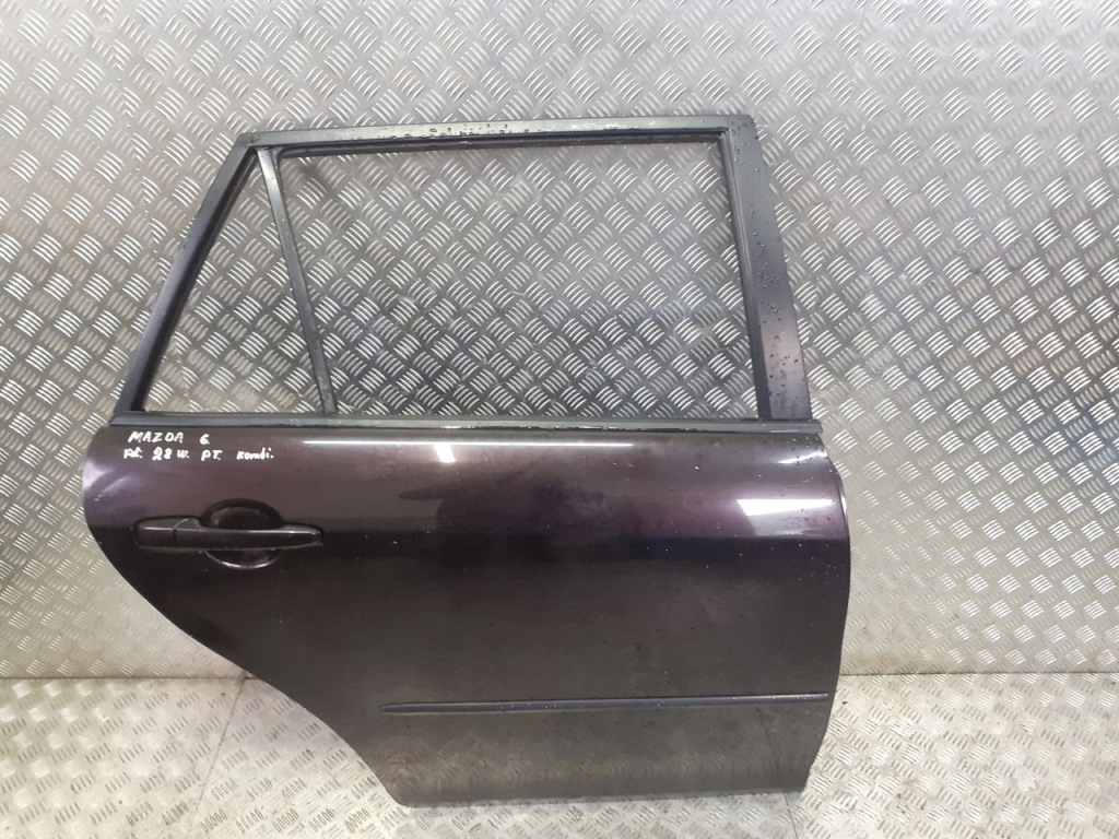 Купить Дверь правый  задняя mazda 6 28w