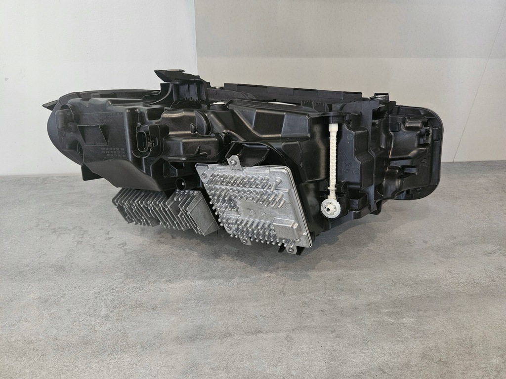 фото №10, Лампа левая правая bmw 3 g20 g21 lci laser полный