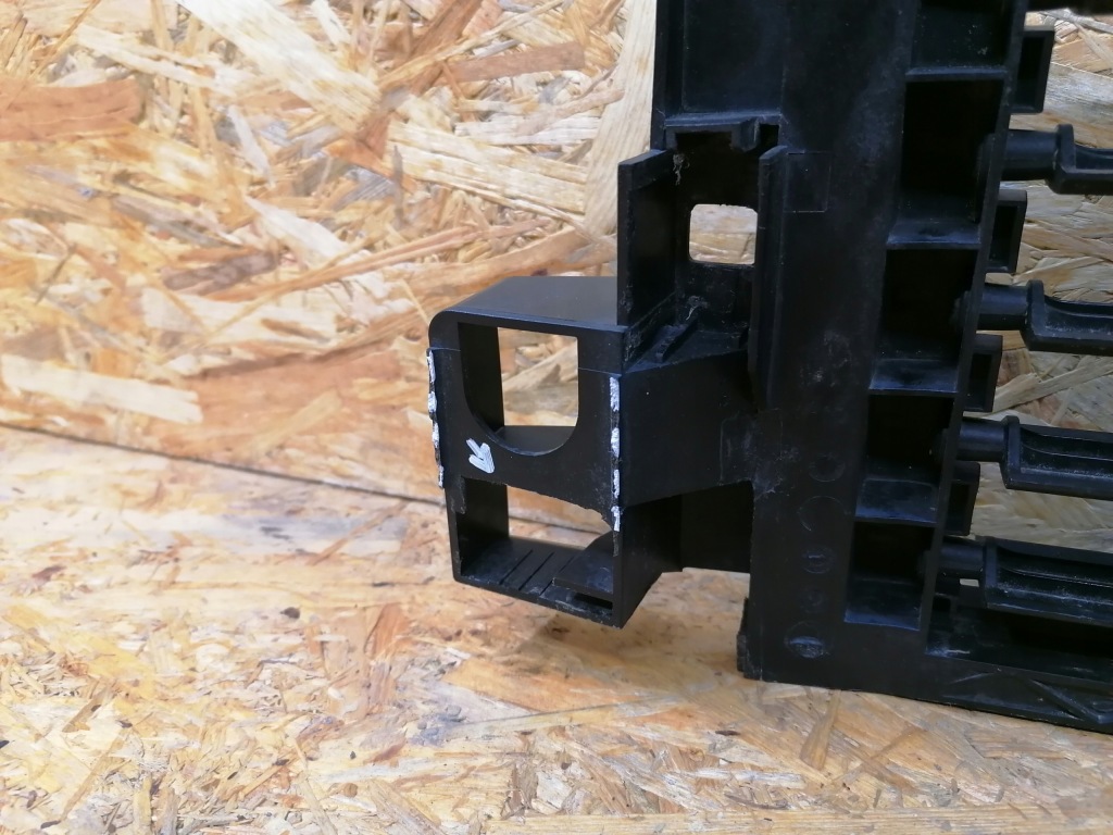 фото №10, Жалюзи шторка воздуховод воздуха mercedes benz w247 247 b klasa 2018-