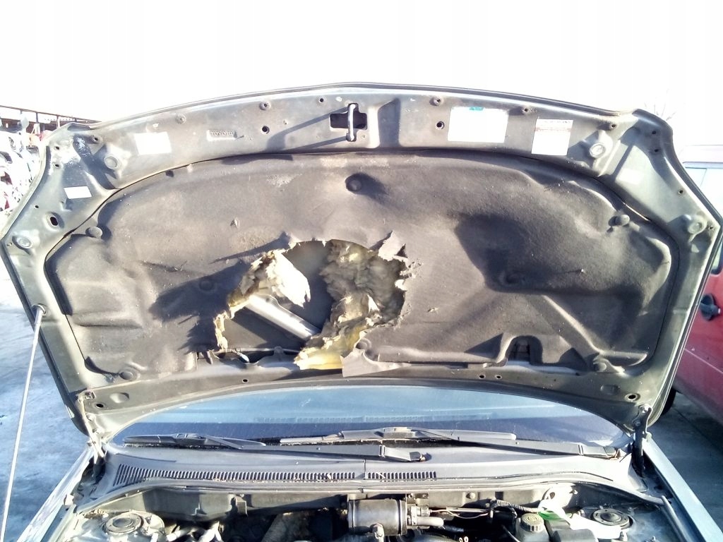 фото №8, Toyota avensis t25 капот кришка двигуна 1e5