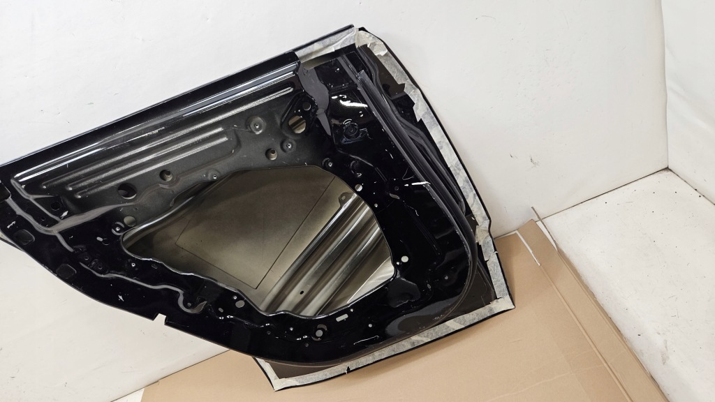 фото №13, Двері ліва задня задні tesla model y оригінальні