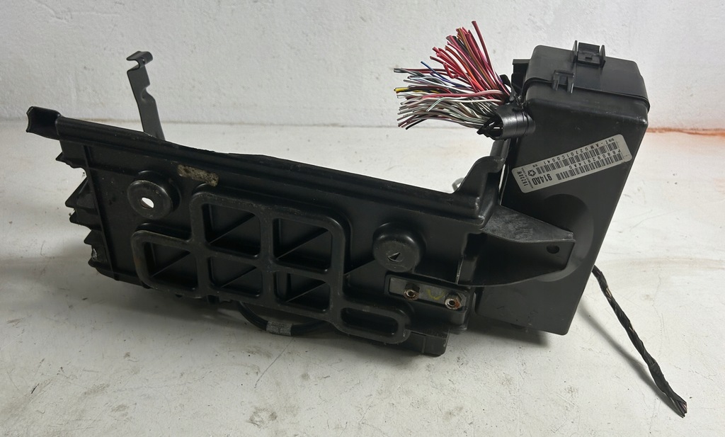 фото №4, Коробка предохранителей основание lancia thema 11-