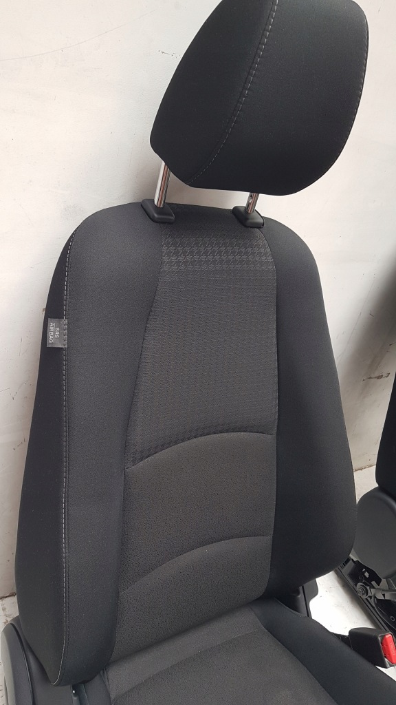 фото №3, Сиденье сиденья перед заднее сиденье задняя mazda 2 dj 14-