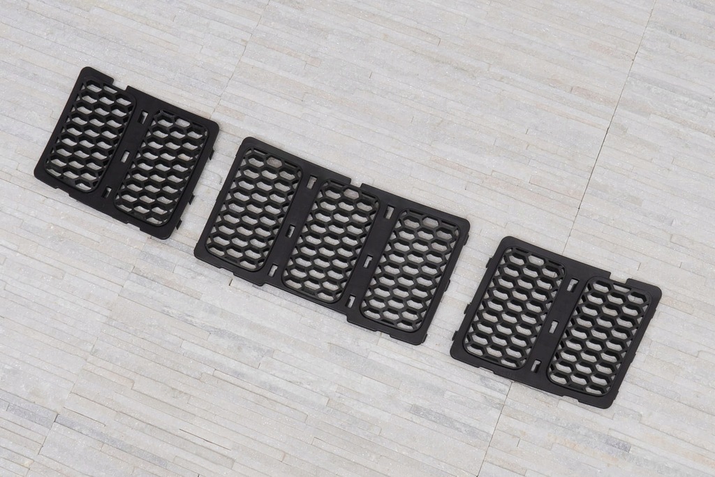 фото №8, Jeep grand cherokee iv wk2 2014-17 вкладиші решітка чорні 68143074ad