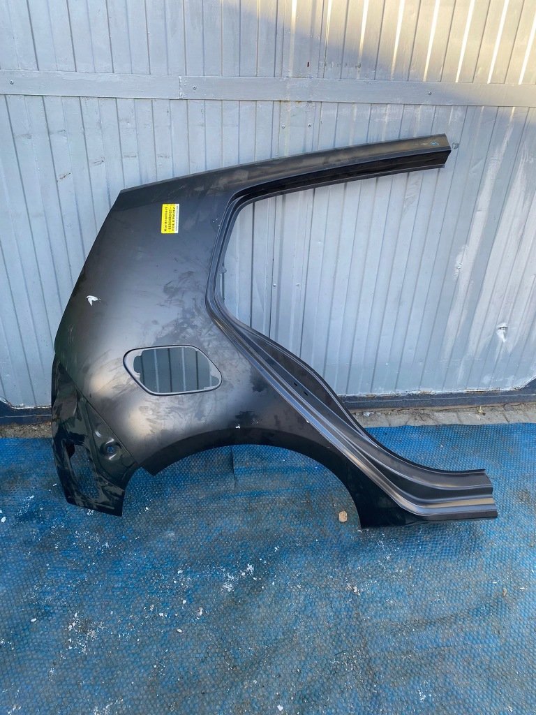 фото №1, Правий задній крила golf vii 5g4