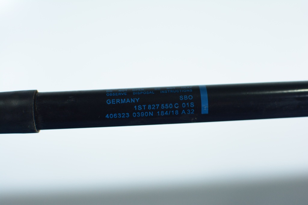 фото №4, Skoda citigo амортизаторы задний крышки 1st827550c