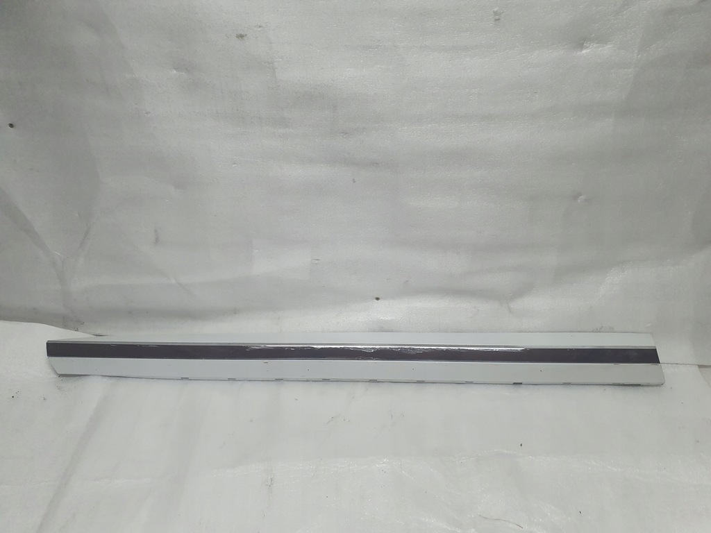 фото №1, Молдинг дверь левый перед vw arteon 3g8853969b