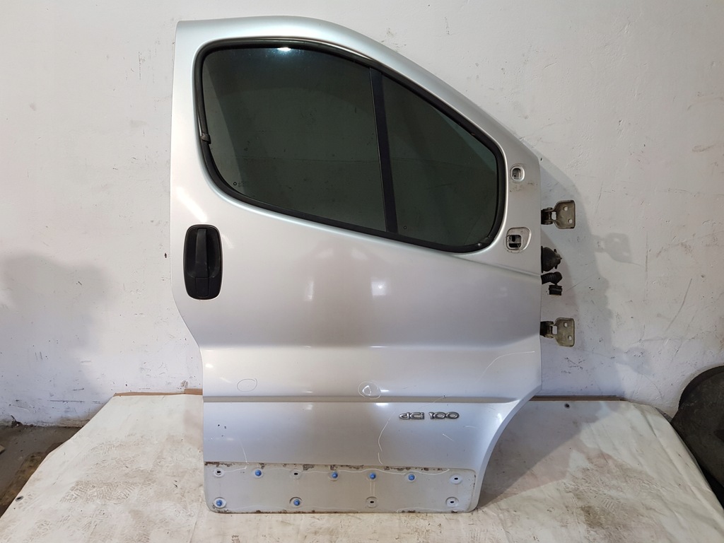 фото №1, Дверь правый перед cmg64 reno trafic ii vivaro