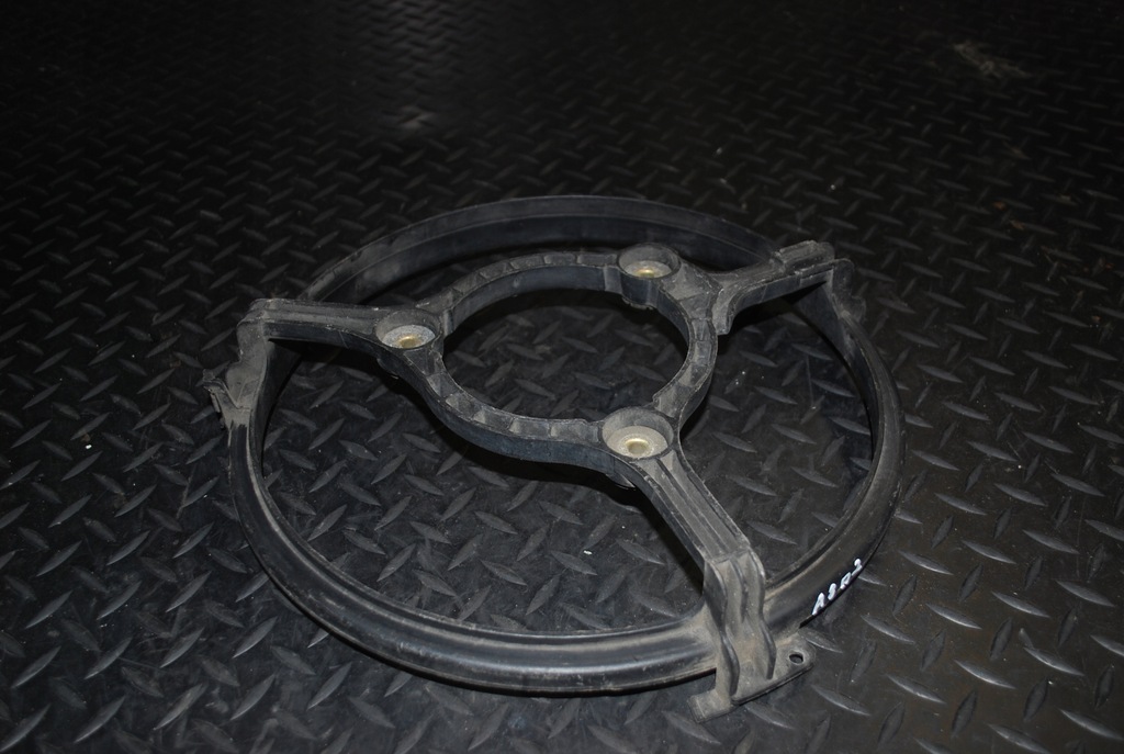 фото №5, Рамка кронштейн вентилятора audi a8 d2