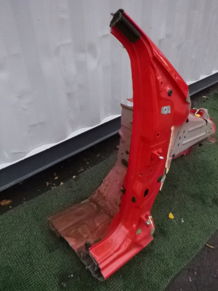 фото №3, Ford ka mk2 08- лонжерон правая блок двигателя подкрылок