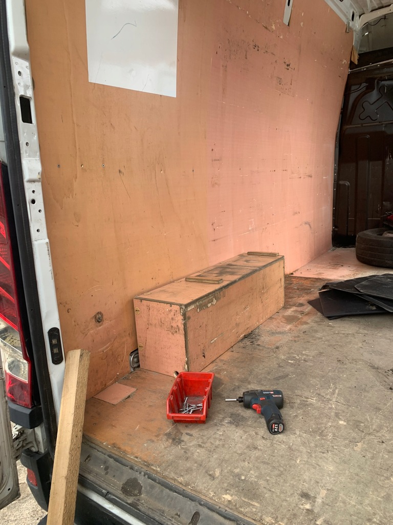 фото №13, Iveco daily vi обивка кузов 14- blaszak l2h2