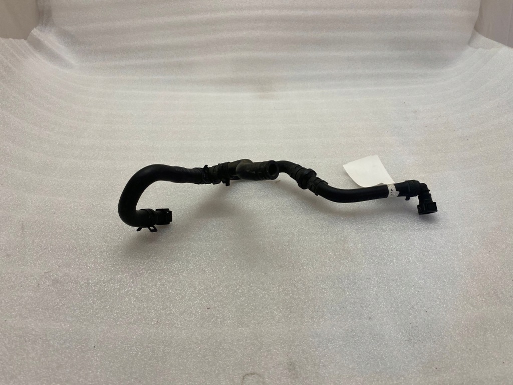 Купити Buick encore i 2019 труба / патрубок впускний повітря gb16897