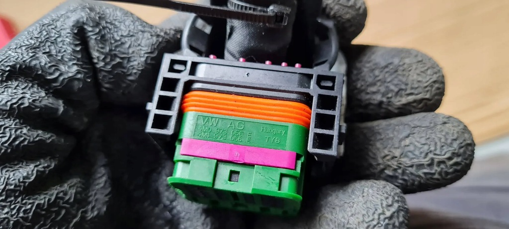 фото №9, Sq5 q5 80a штекер колодка соединитель 4m0973056e a4 b9 8w s4 s5