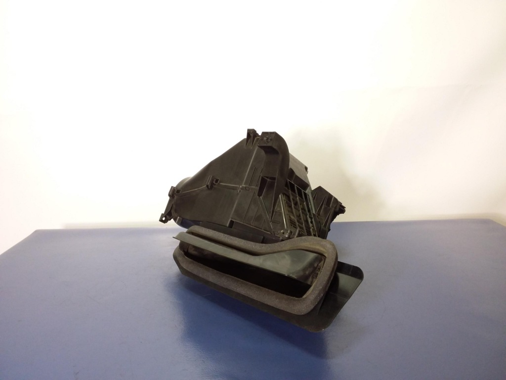 фото №1, Mitsubishi colt z30 корпус обігрівача з фільтром