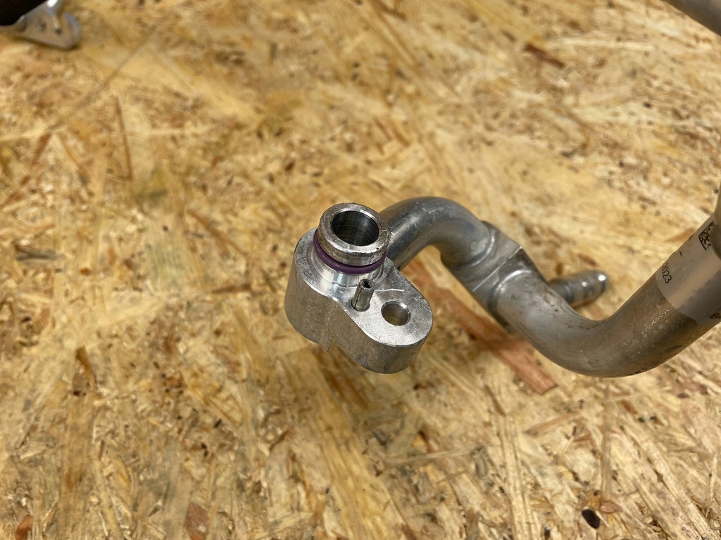 фото №12, Wąż трубка шланг кондиціонера vw id.3 id.4 id.5 skoda enyaq 1ea816743l