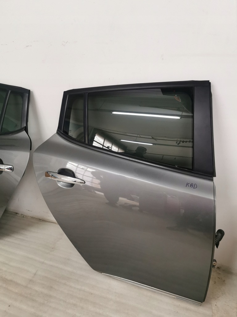 фото №10, Дверь передние правое задняя l,r nissan leaf kad