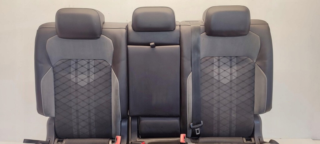 Vw tiguan 2 сиденья заднее сиденье r-line подогрев в Украине