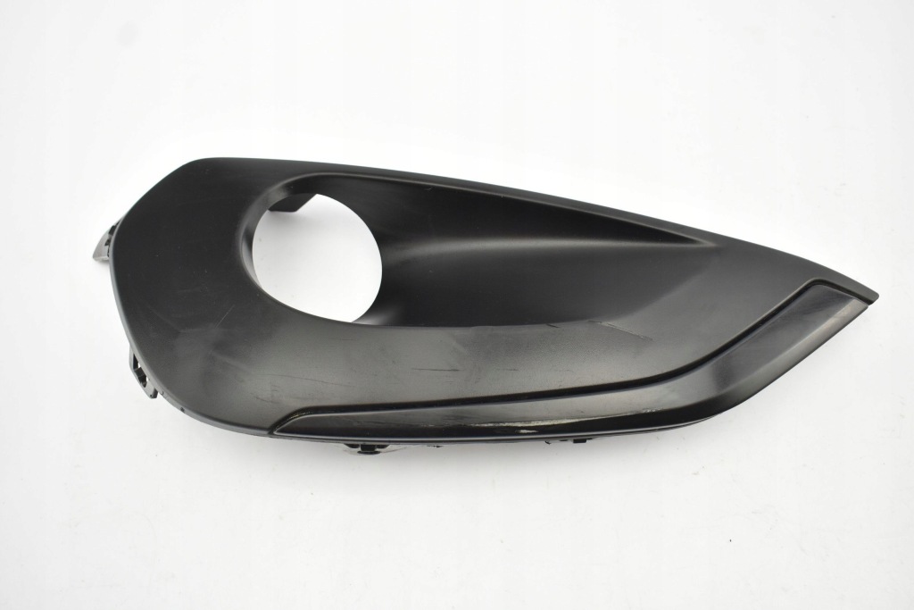 Купити Решітка бампера лівий перед 9810729877 rifter 208