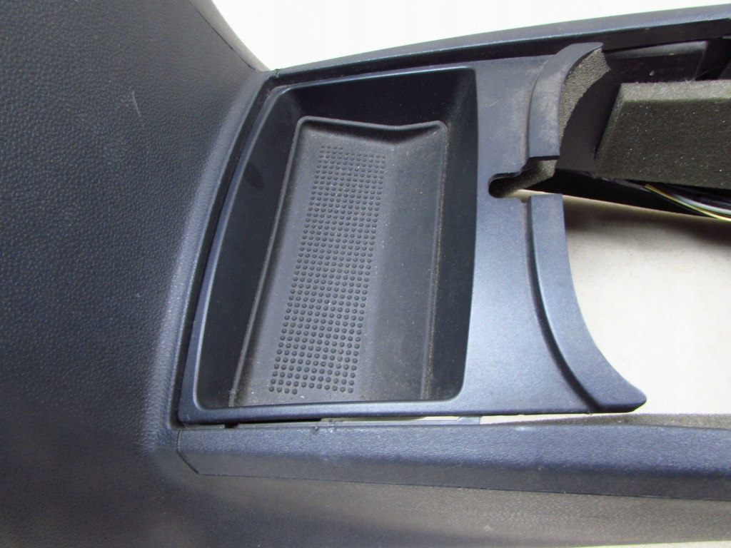 фото №10, Volvo c70 ii 06-13 туннель средний подлокотник кожа