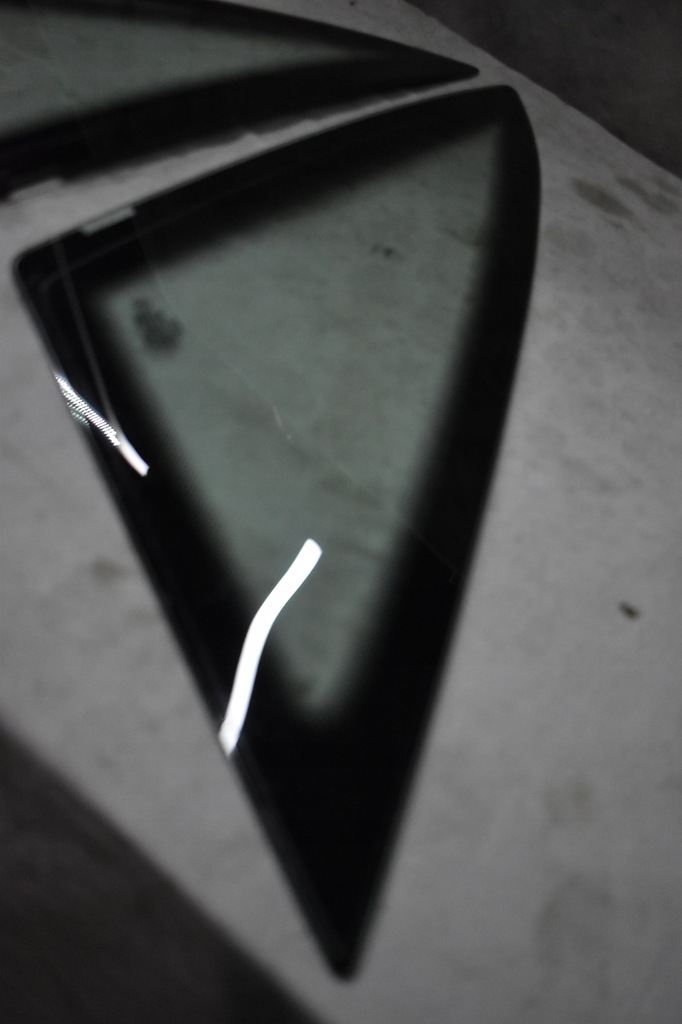 фото №6, Audi a6 c4 стекло задняя треугольник p,l sedan