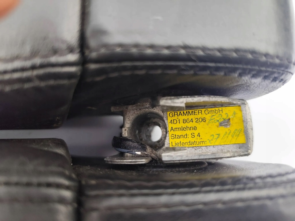 фото №8, Audi a8 s8 d2 lift підлокітник чорний soul 99-02r