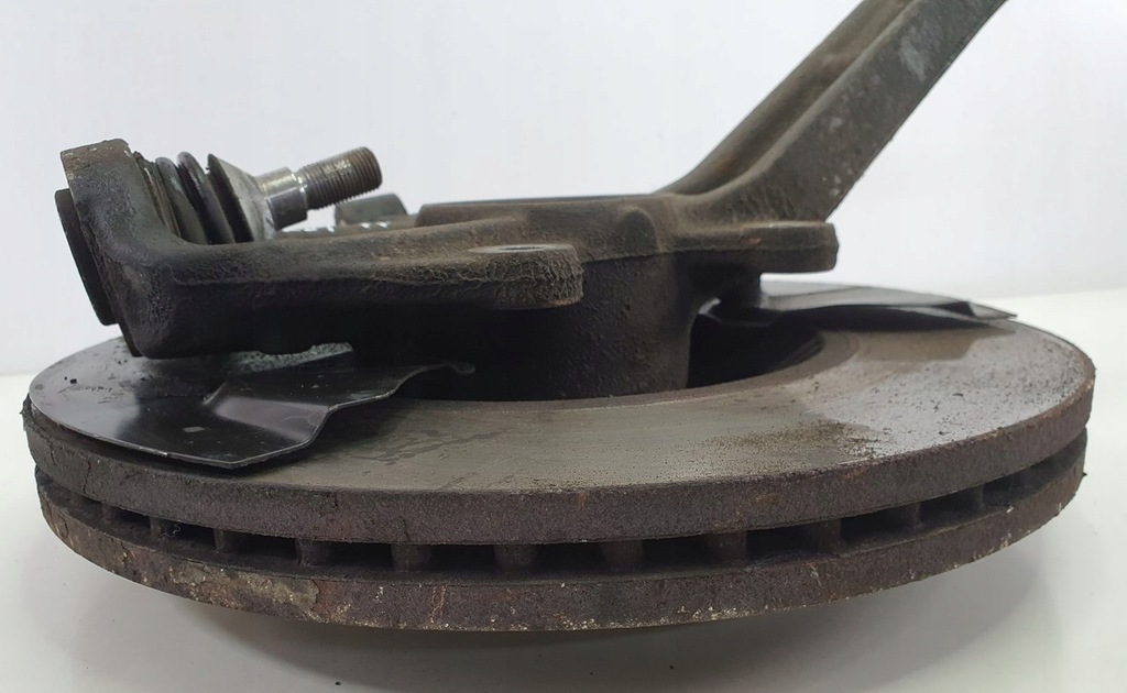 фото №3, Поворотний кулак правий перед mercedes r w251 4matic 5.5