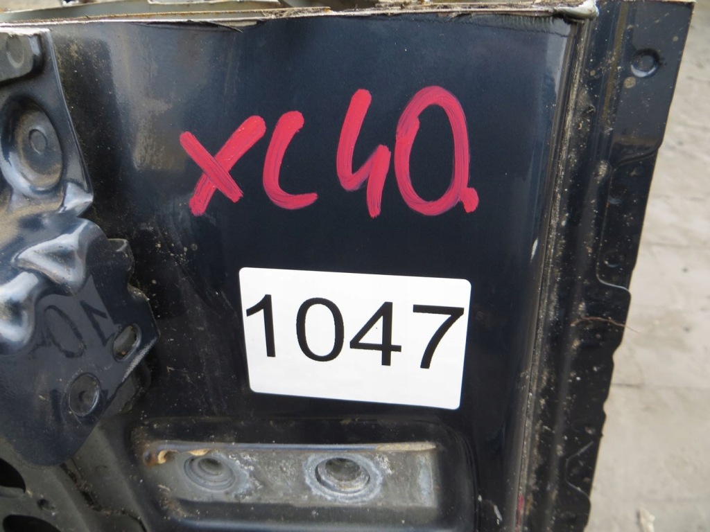 Volvo xc40 лонжерон четверть левая 723- 17- в Украине