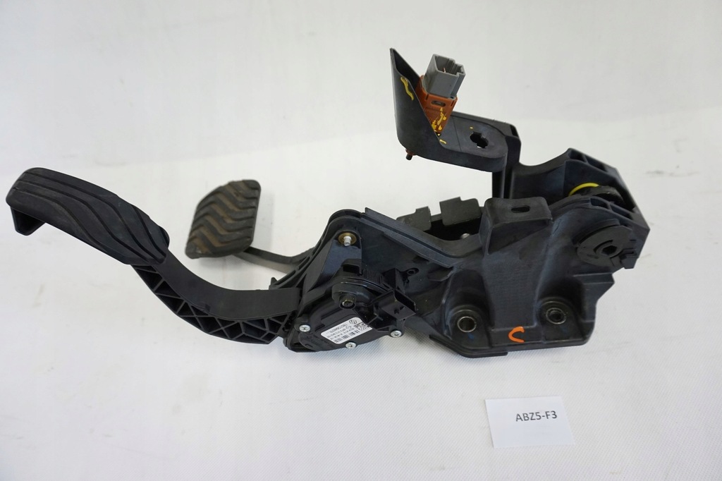 фото №1, Основа педаль газу гальма renault clio v автоматична коробка передач 180108467r