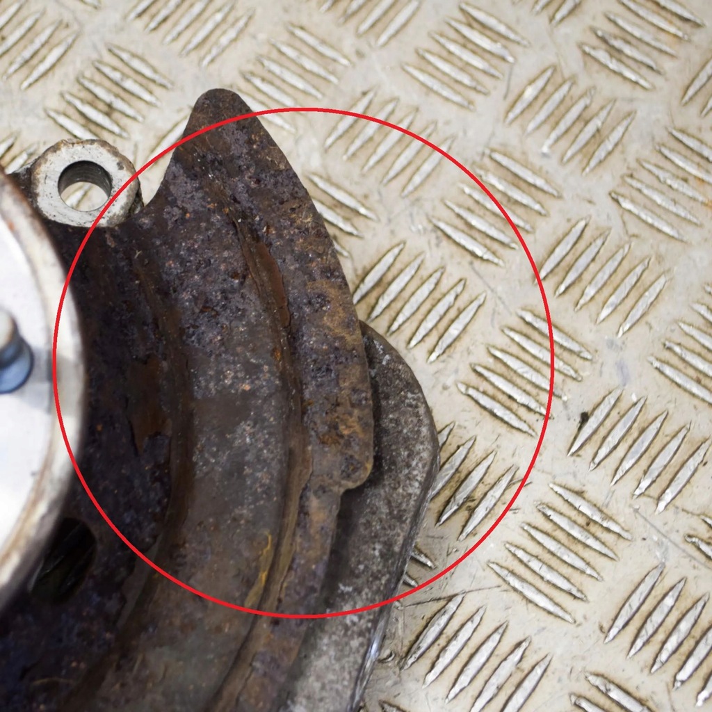 фото №6, Dodge nitro 2007 левая сторона ступица колеса передний