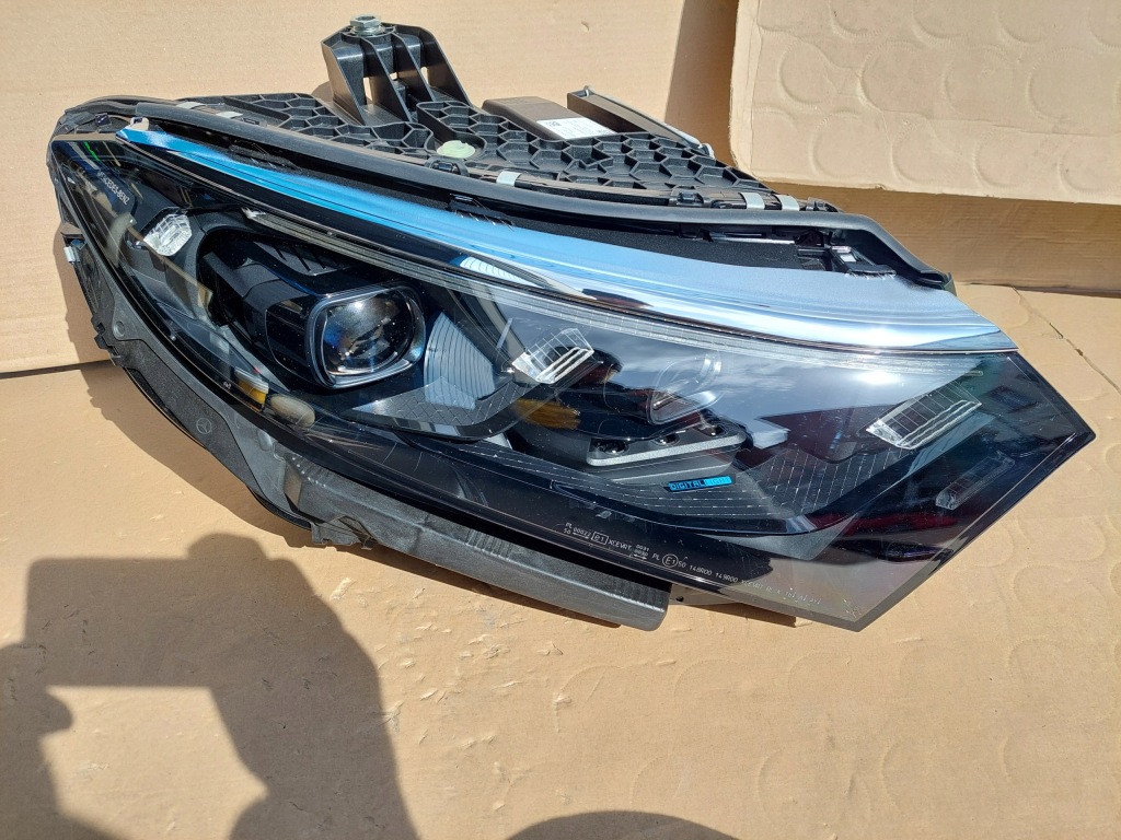 Купить Mercedes eqs w297 digital light лампа правая a2979062202