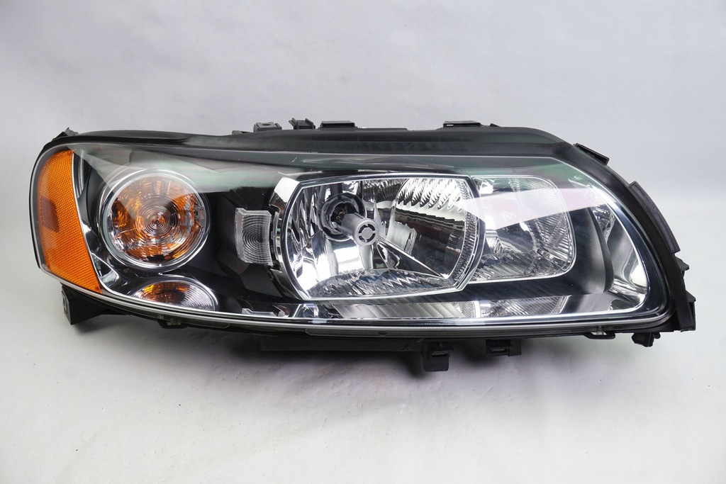 фото №1, Лампа ксенон передня права volvo s60 30784249