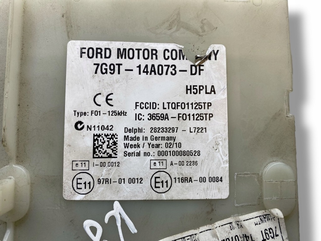 Ford mondeo mk iv 2010 рамка / модуль запобіжників Зі Шроту