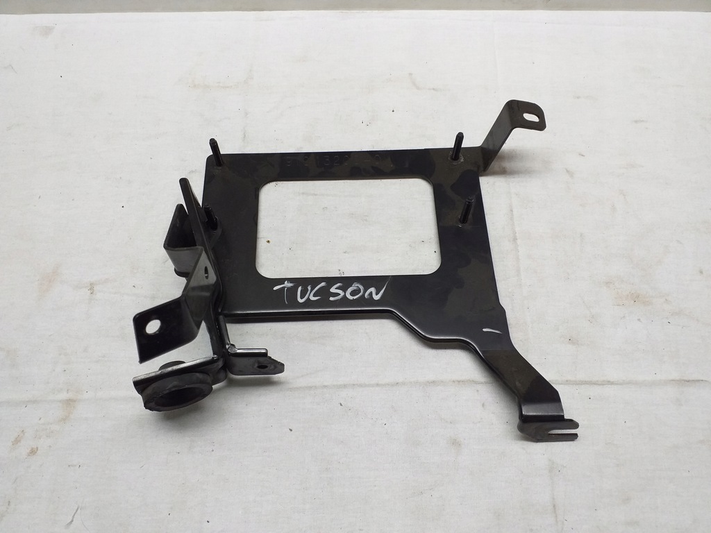 фото №1, Hyundai tucson iii кронштейн основа комп'ютер