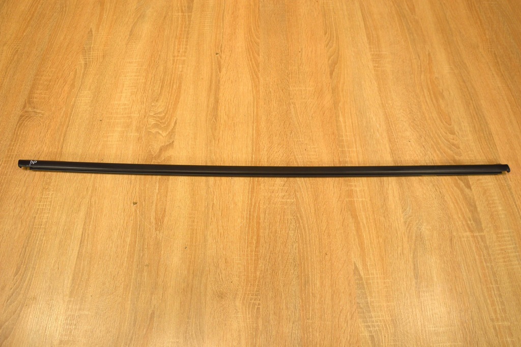 фото №1, Молдинг уплотнитель дверь правый перед orlando