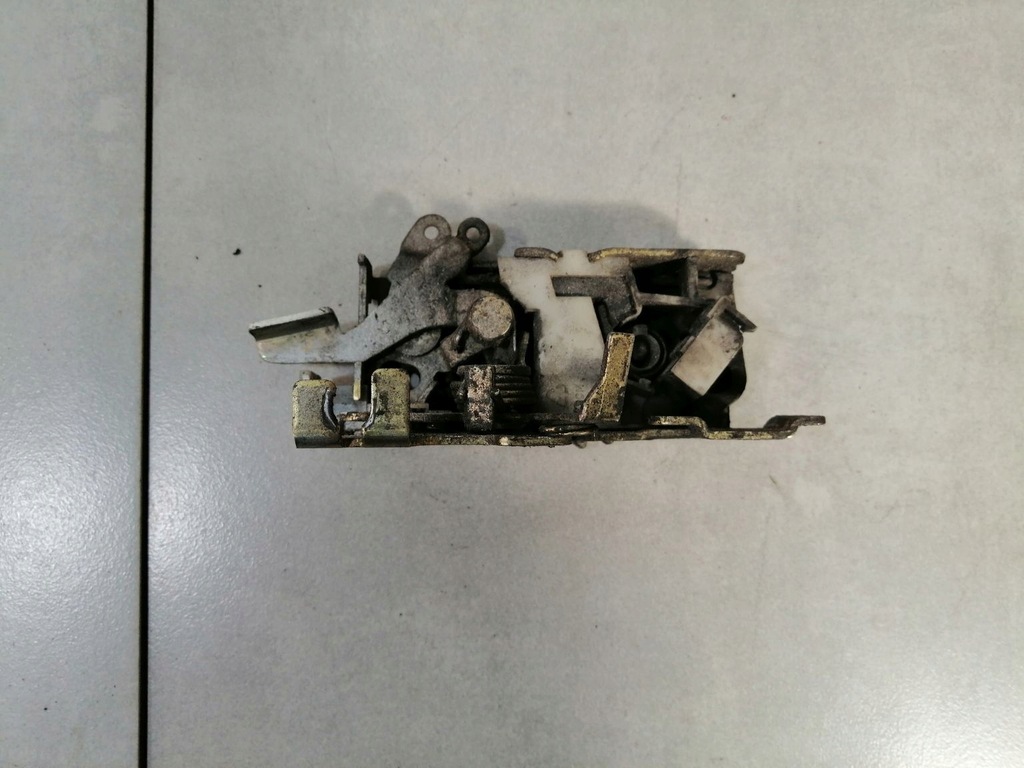 фото №11, Замок двері правий задня mercedes vito w638